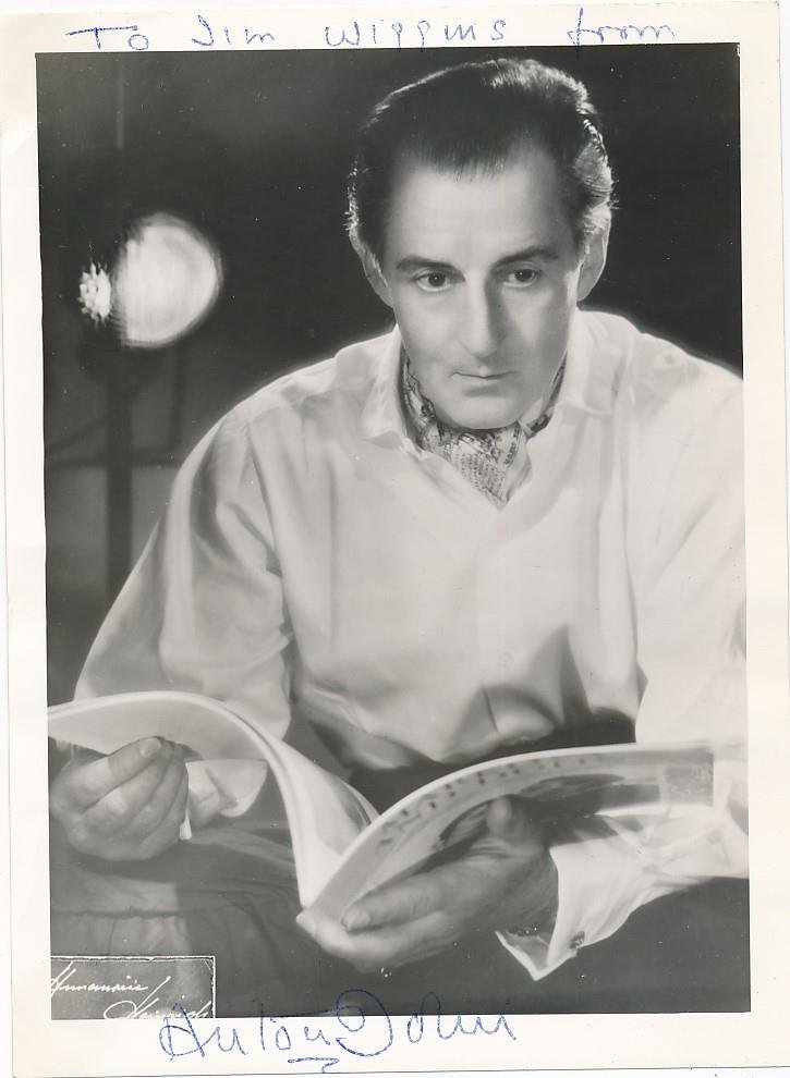 Sir Anton Dolin-Vintage Signed Photograph (Ballet Dancer & Choreographer) (1 of 1)