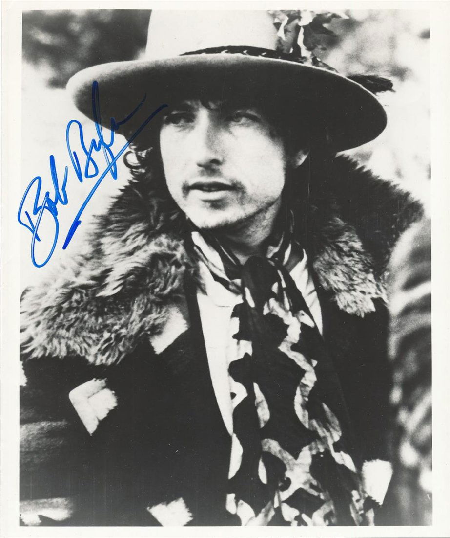Bob Dylan-Vintage Signed Photograph (1 of 1)