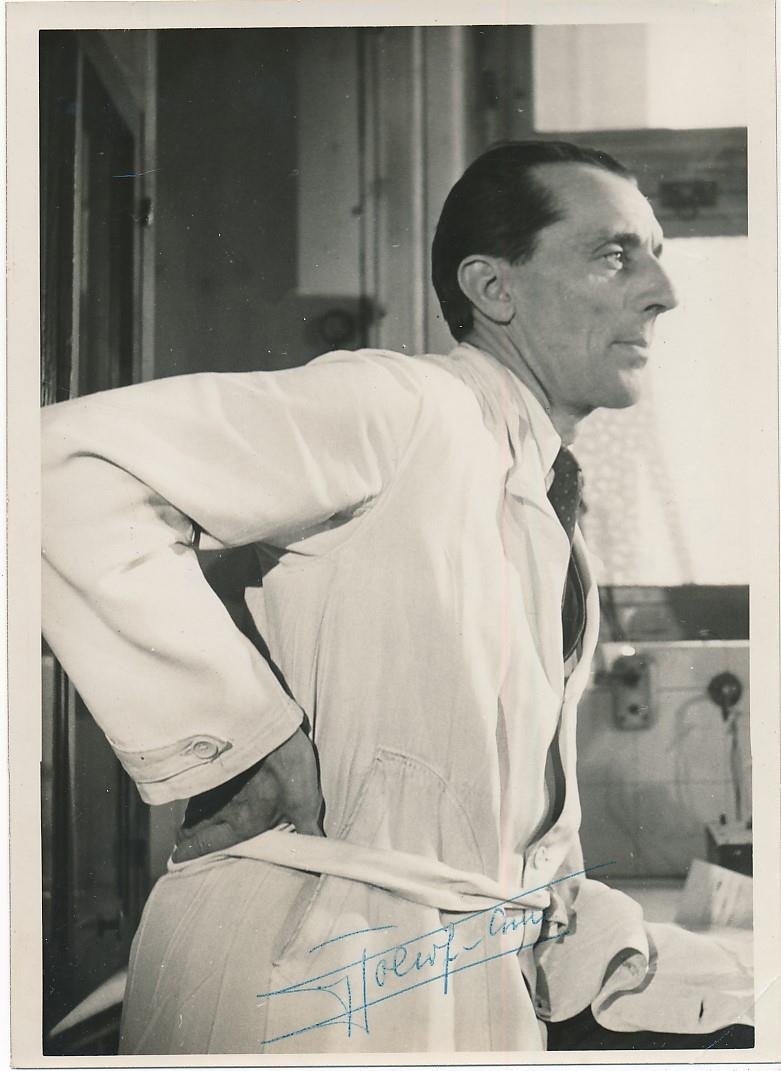 Frederik Joliot-Curie-Super Rare Vintage Signed Photograph  (Nobel Prize 1935) (1 of 1)