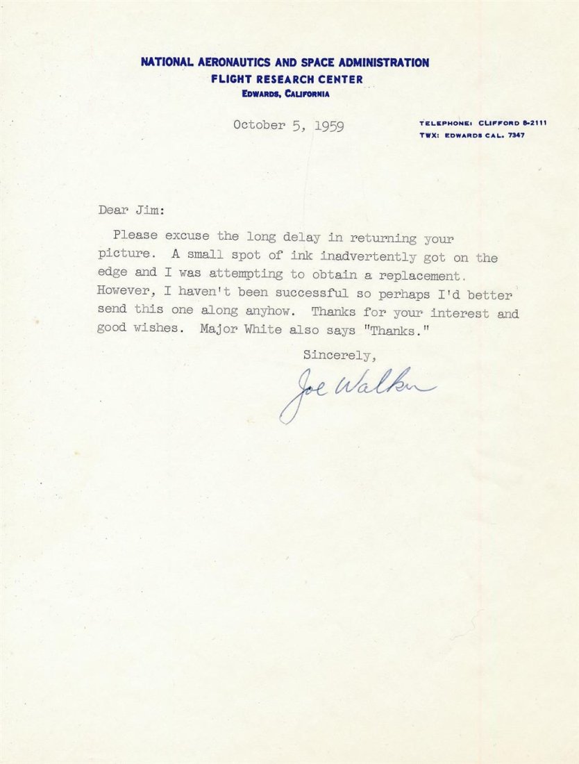 Joe Walker-TLS Signed in 1959 (1st Astronaut to fly and Airplane into Space) (1 of 1)