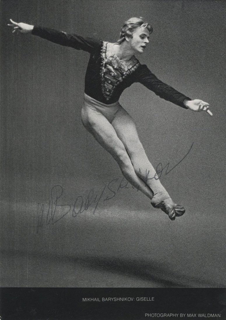 Mikhail Baryshnikov- Signed Photograph (Ballet Dancer) (1 of 1)