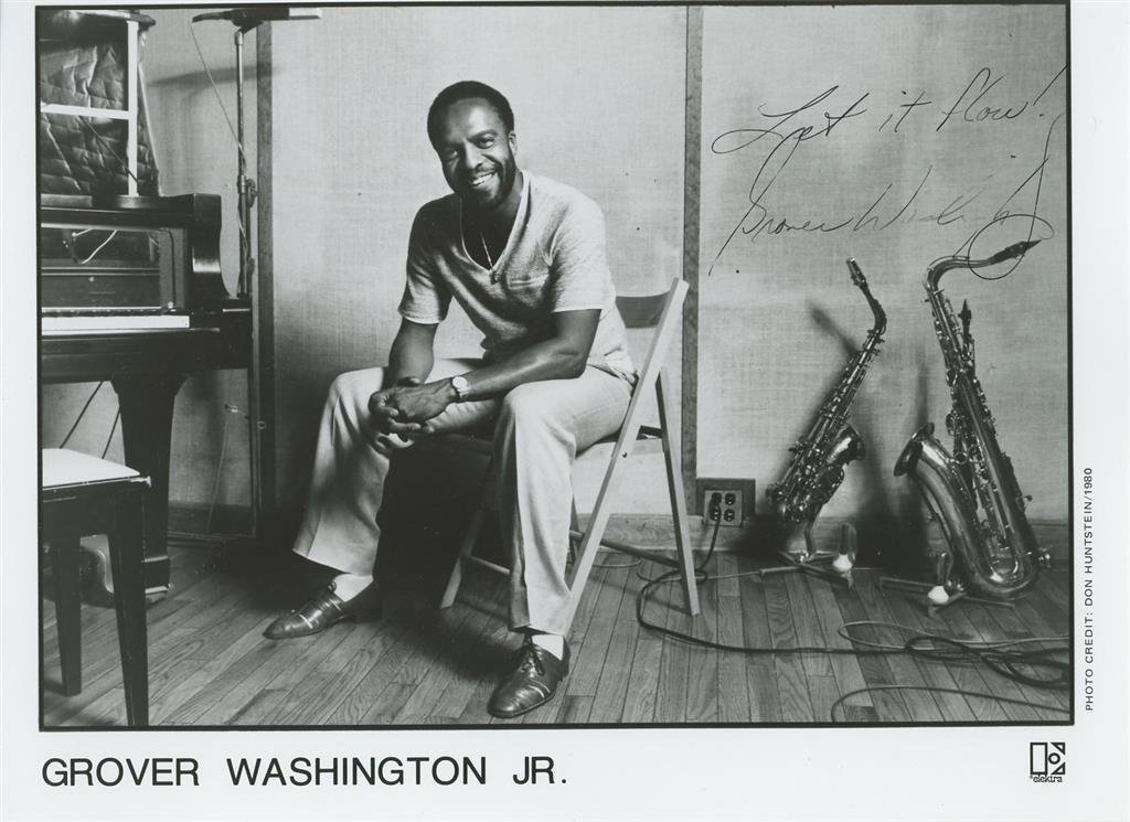 Grover Washington Jr- Signed Photograph (Jazz Musician) (1 of 1)