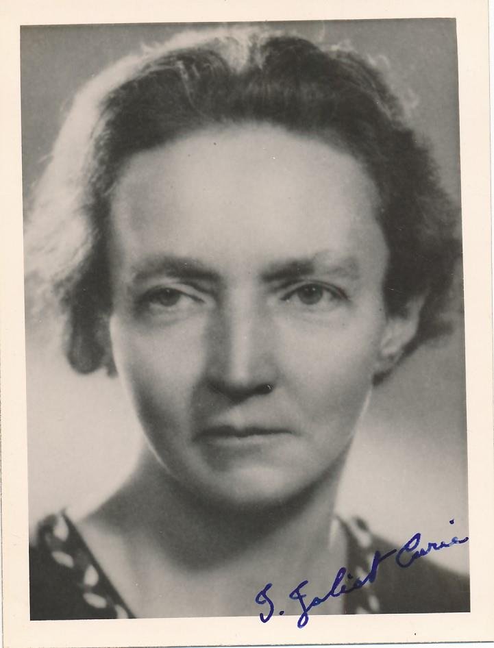 Irène Joliot-Curie-SUPER RARE Vintage Signed Photo (Daughter of Marie Curie, 1935 Nobel Prize) (1 of 1)