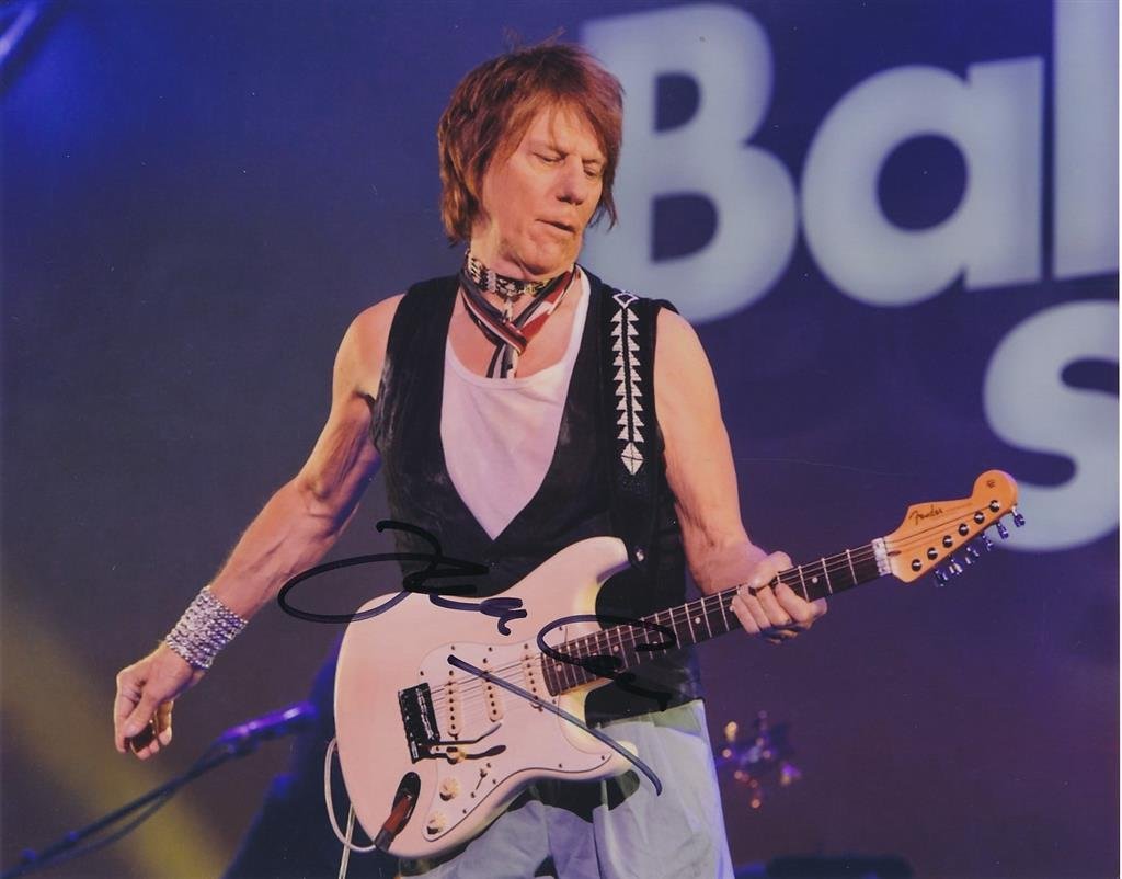 Jeff Beck-Signed Photograph MINT!!!! (1 of 1)