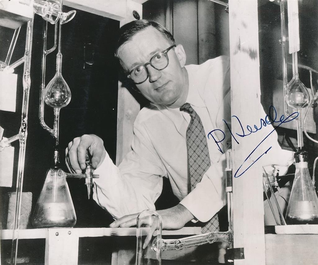 Polykarp Kusch-Vintage Signed Wire Photograph (Nobel Prize 1955) (1 of 1)