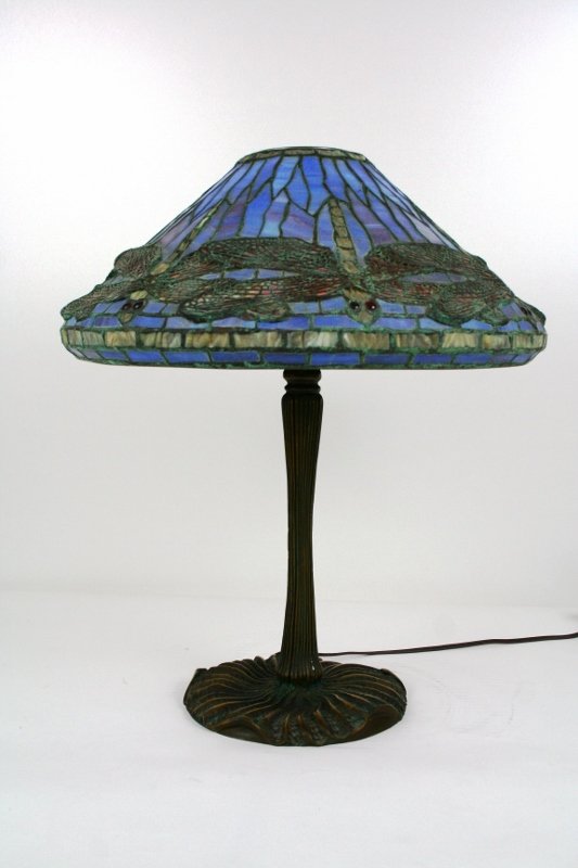 Tiffany Style Lamp with a Mushroom Base (1 of 4)