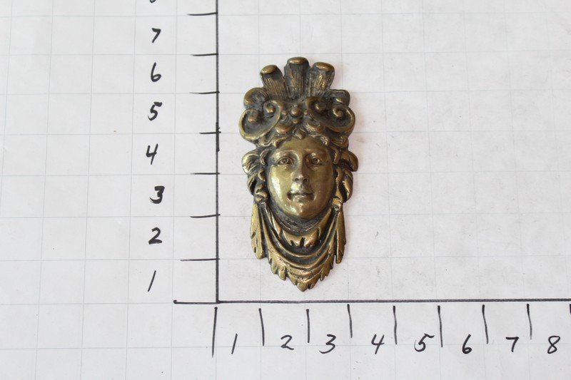 Lady Face Applique (1 of 1)