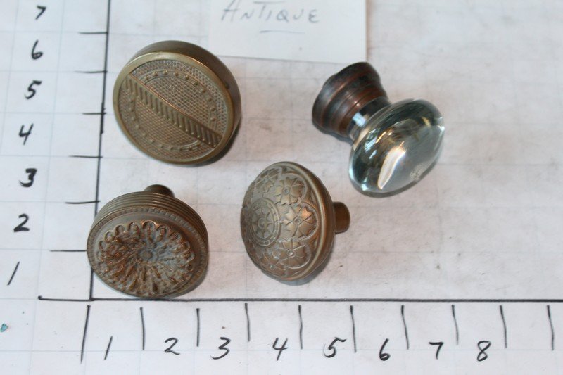 Antique Door Knobs (4) (1 of 2)