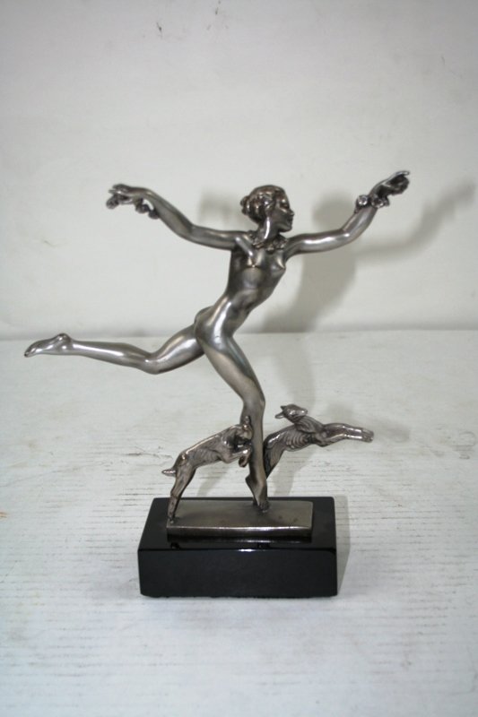Art Deco Figurine of a Girl Running (1 of 4)