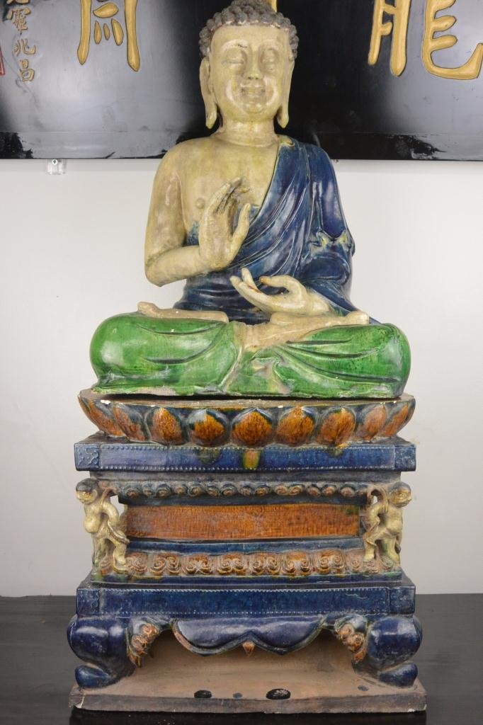 Ming - Plain tricolour glazed shakyamuni Buddha: Ming Dynasty, Plain tricolor glazed shakyamuni Buddha. Height 90cm (Approximate) 明 素三彩釋迦牟尼佛像：此佛為߯
