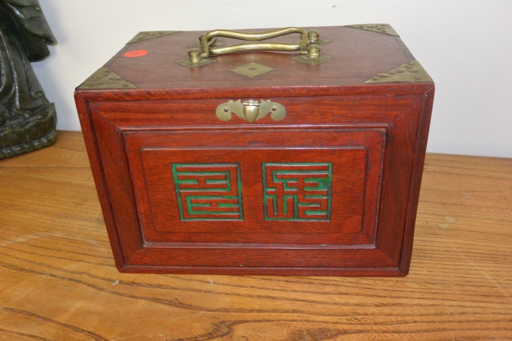 Chinese Mahjong Game in Wooden Box (1 of 4)