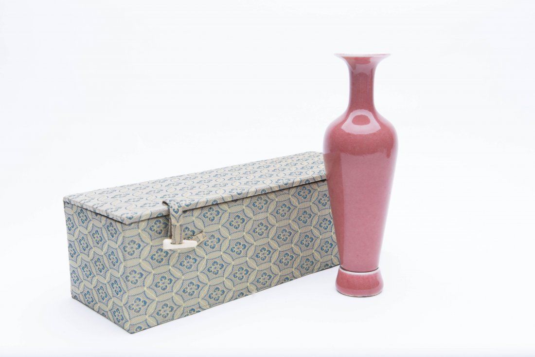 A COPPER RED GLAZED VASE (1 of 5)