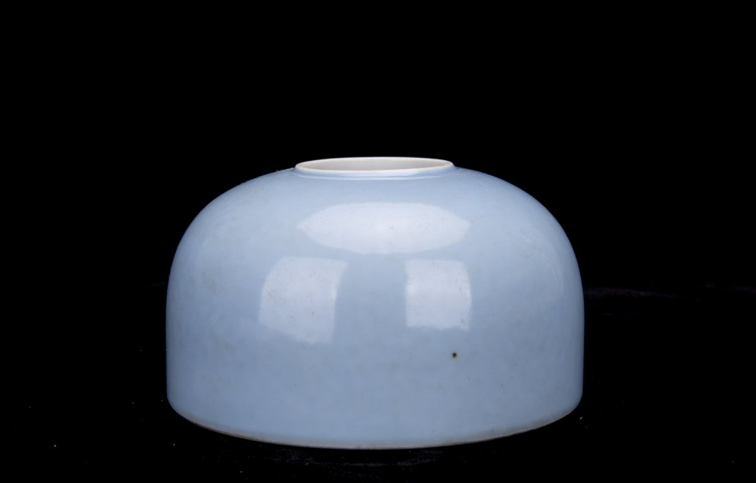 A Chinese Porcelain Brush Washer: ht. 3 in.