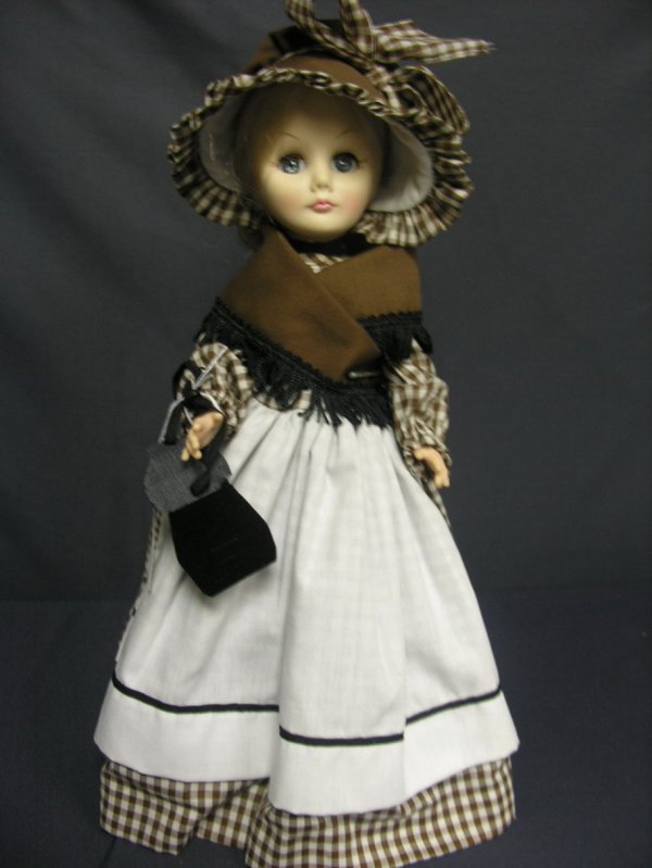 EFFANBEE VINYL DOLL 1578: EFFANBEE VINYL DOLL 1578 Vinyl doll in original cloth marked on back of head Effanbee (C) 1978 1578, Size: 14''