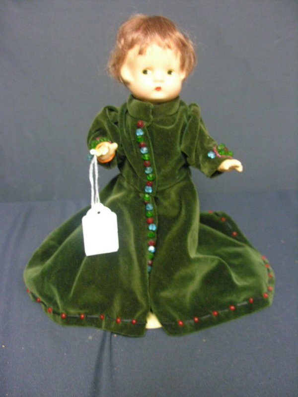 EFFANBEE PASTYETTE: EFFANBEE PASTYETTE Composition body marked Effanbee Pastyette doll, Velvet beaded costume with train, Size: 9 inches