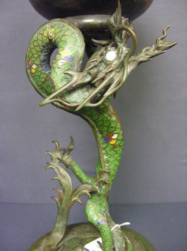 JAPANESE BRONZE AND ENAMEL DRAGON VASE - 3
