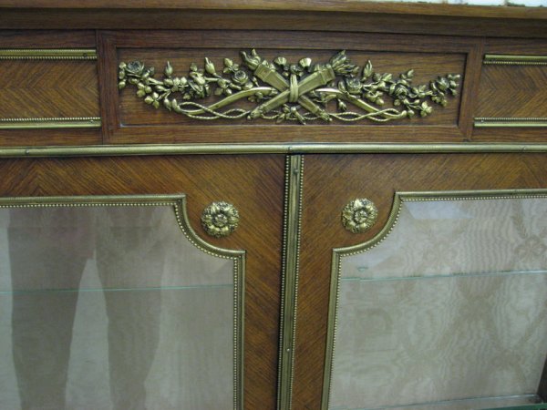 FRENCH STYLE MARBLE TOP CURIO CABINET - 7