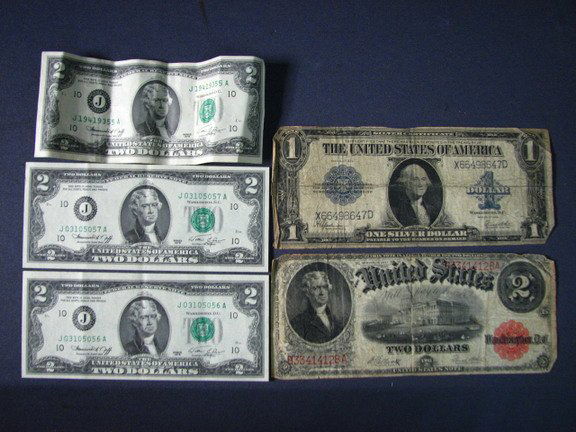 4 U.S. TWO DOLLAR BILLS 1917-1976: 4 U.S. TWO DOLLAR BILLS 1917-1976 One 1923