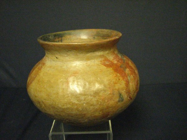 THREE PIECES OF POTTERY NATIVE AMERICAN STYLE - 3