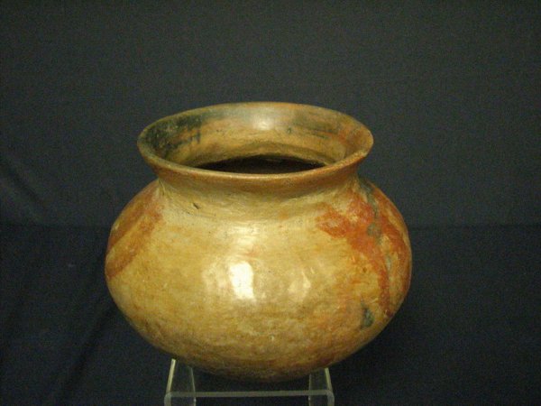 THREE PIECES OF POTTERY NATIVE AMERICAN STYLE - 4
