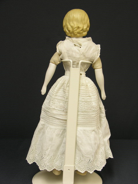 17 1/2 inch PARIAN DOLL ALICE - 2