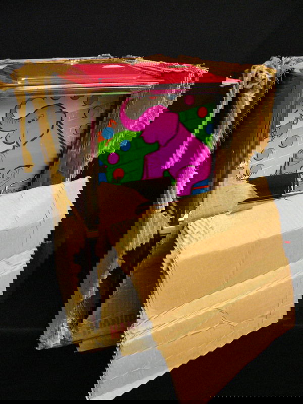 NOS VICTOR MODEL 77 ELEPHANT 1 CENT GUMBALL: NOS VICTOR MODEL 77 ELEPHANT 1 CENT GUMBALL NEW IN BOX New old stock in original shipping box, 1 cent large capacity machine, No keys included, Very small amount of light surface rust from age on some