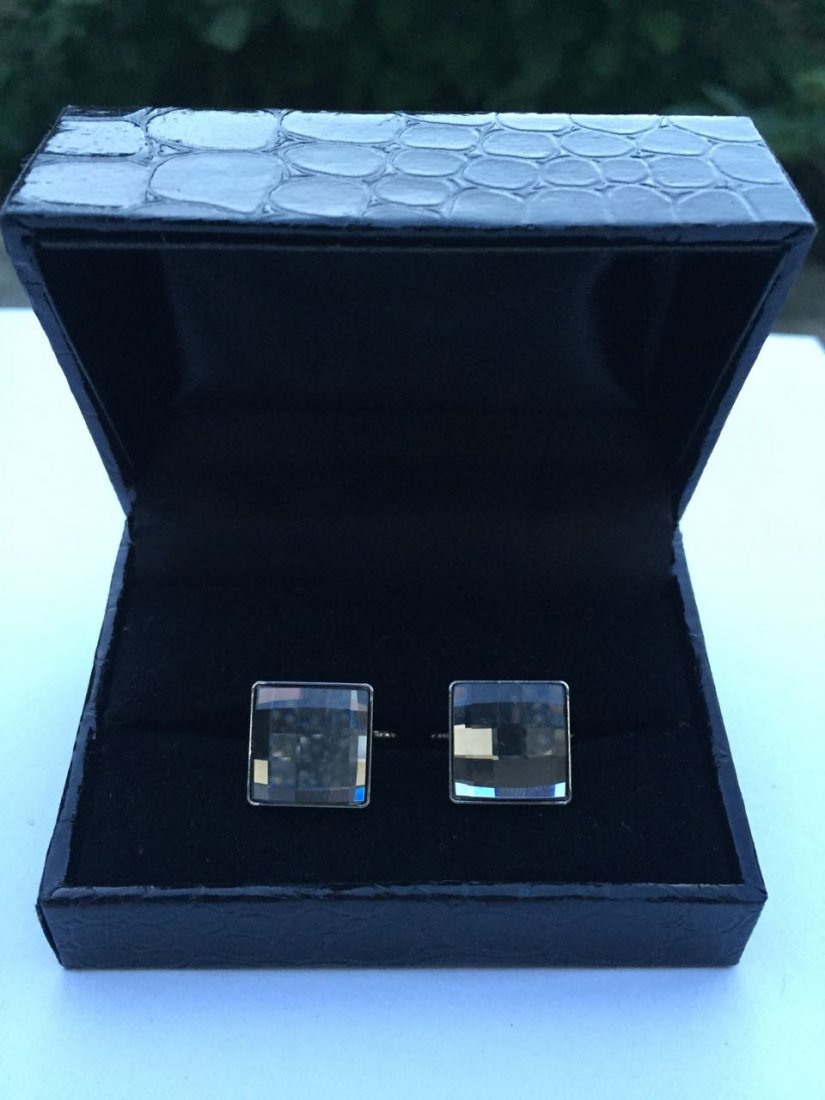 Hand made cufflinks with Swarovski elements (1 of 2)