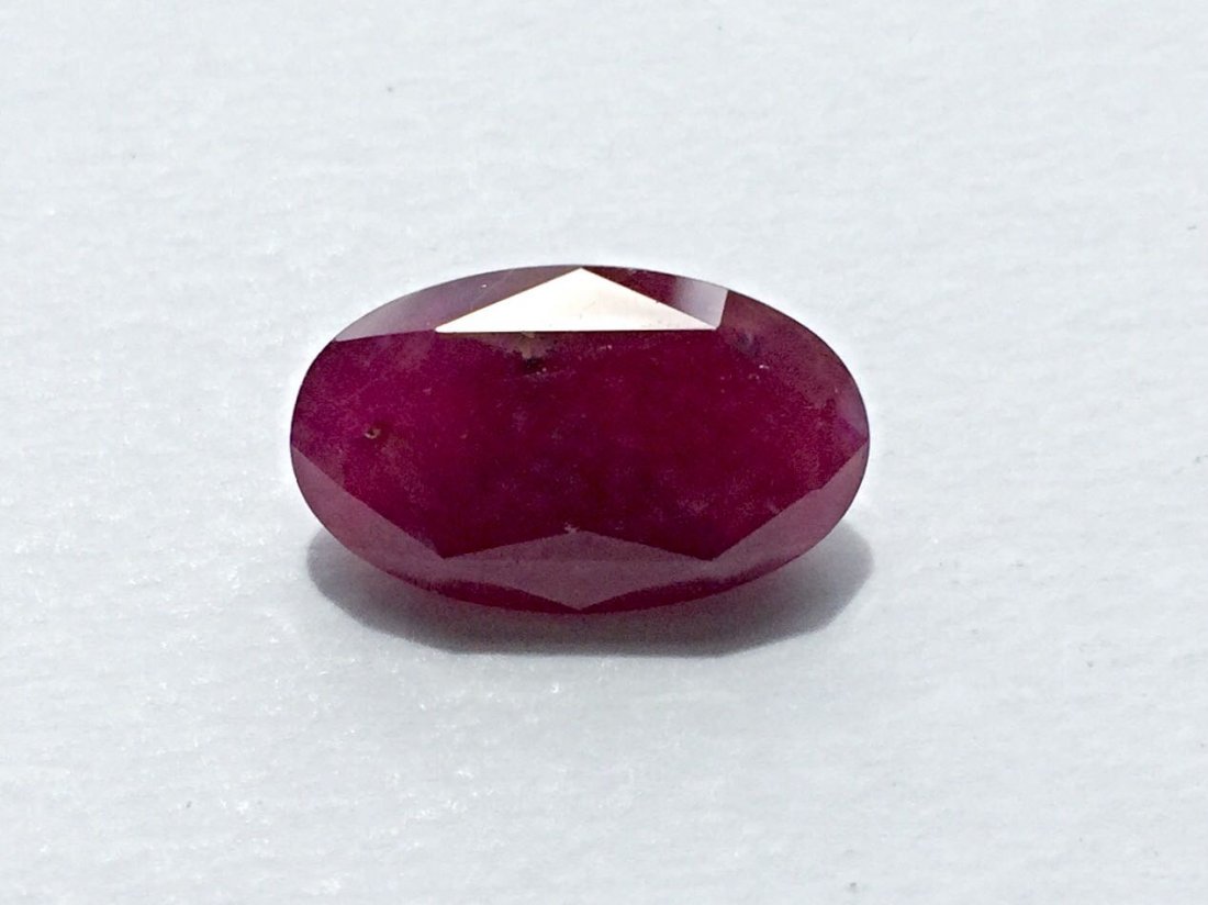 Natural faceted Tanzanian ruby (1 of 1)