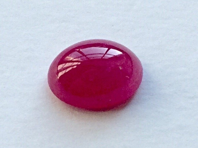 Natural Burmese ruby cabochon 3,6ct (1 of 1)