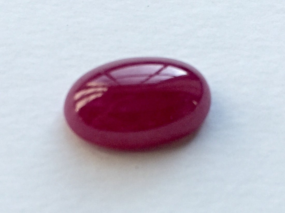 Natural Burmese ruby cabochon 7,4ct (1 of 1)