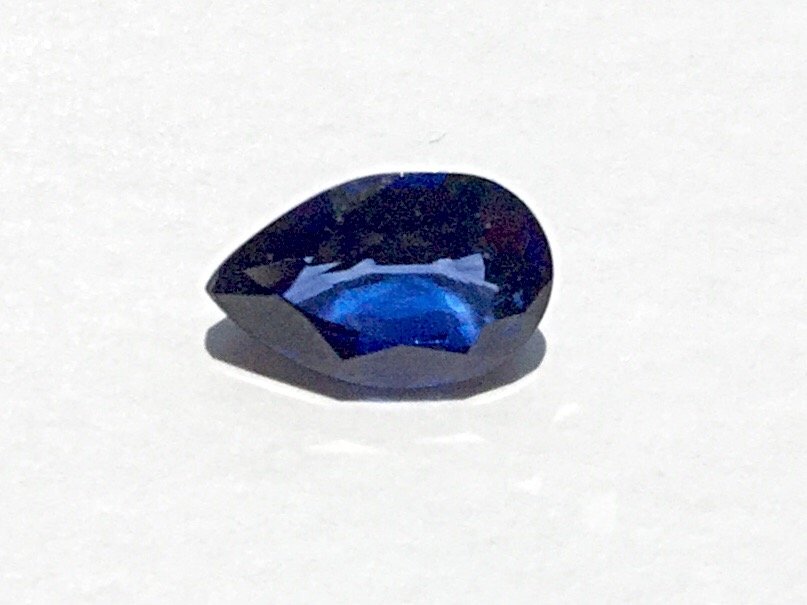 Natural faceted Ceylon blue sapphire (1 of 1)