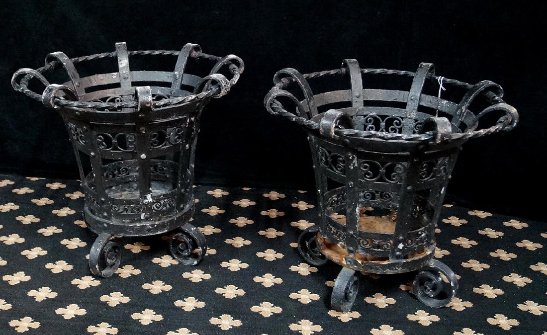 PR. PAINTED WROUGHT IRON PLANTERS (1 of 5)