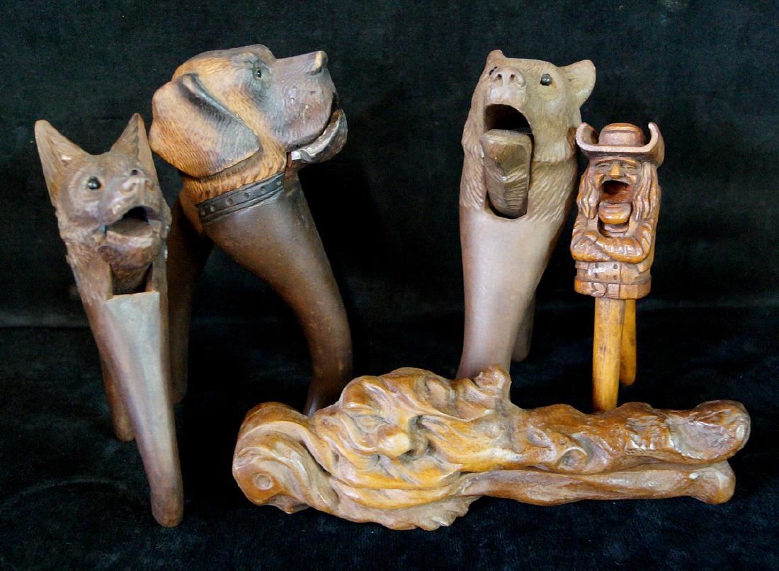 GROUP 5 FIGURAL NUT CRACKERS (1 of 6)