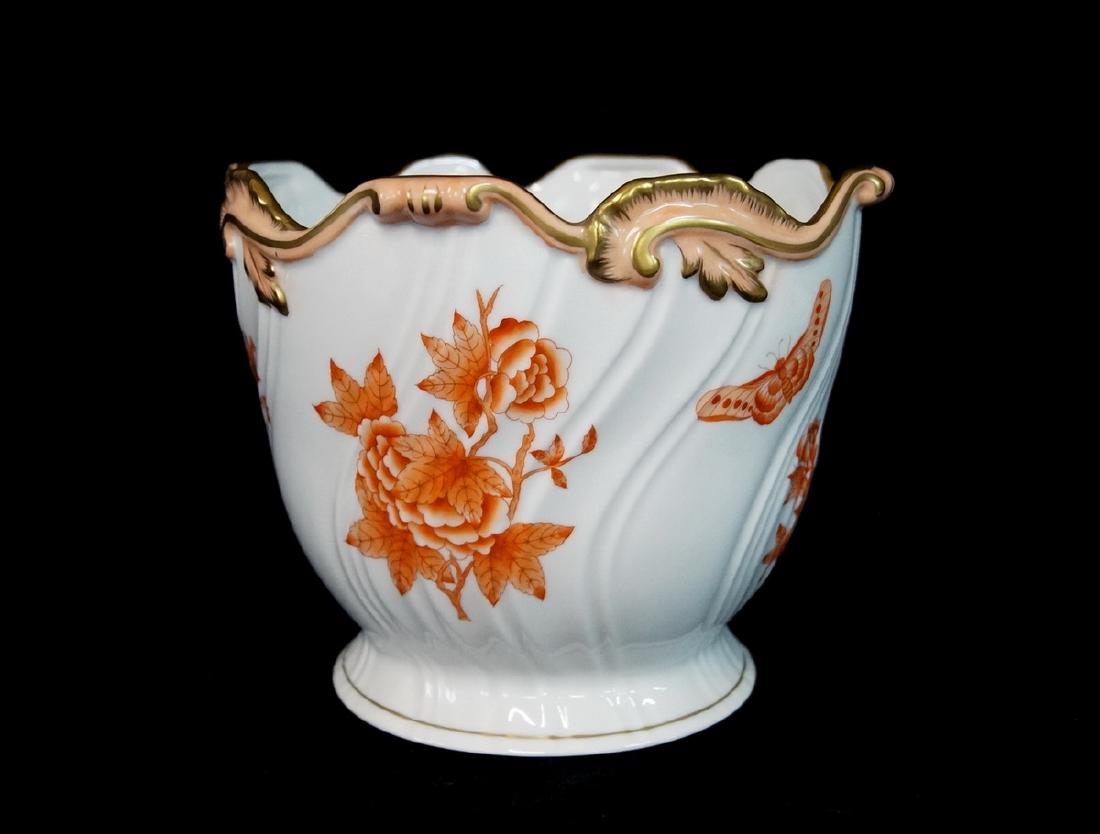 HEREND FORTUNA PATTERN CACHEPOT (1 of 6)