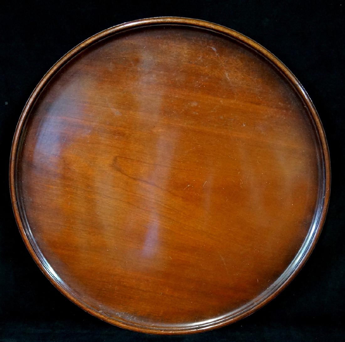 C.W. KITTINGER WOOD PLATTER: C.W. KITTINGER WILLIAMSBURG WOOD PLATTER 18"DIA.