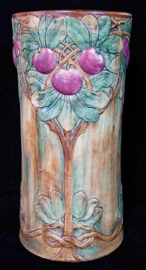 WELLER WOODCRAFT UMBRELLA STAND: WELLER WOODCRAFT UMBRELLA STAND 23"H 11"DIA.