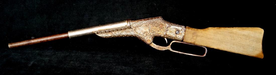 VINTAGE BB GUN: VINTAGE BB GUN 28"L