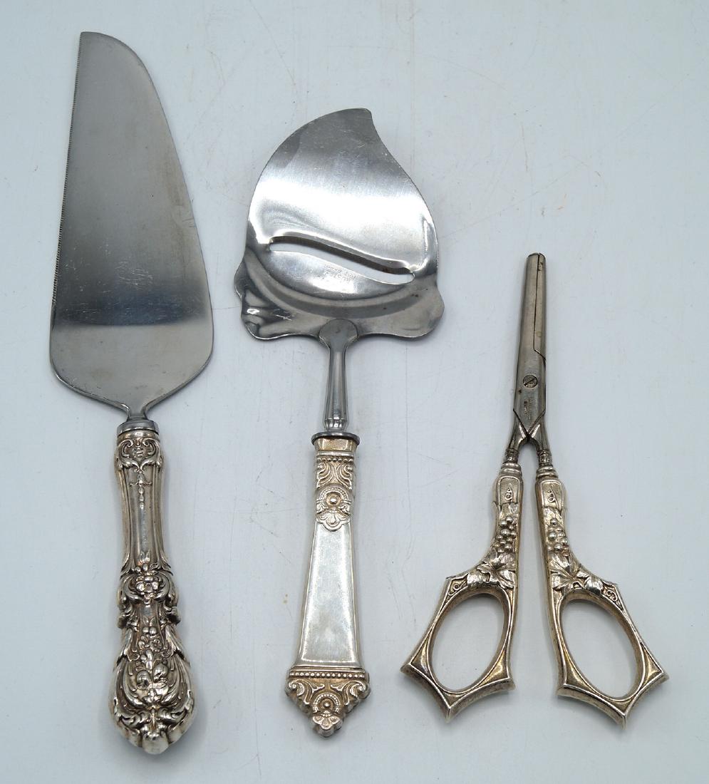 3 PCS. STERLING HANDLE SERVICE ITEMS (1 of 7)
