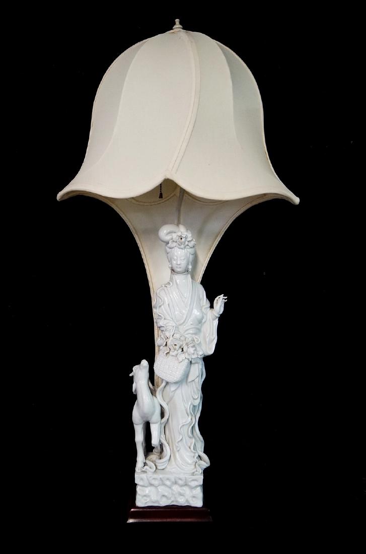 BLANC DE CHINE QUAN YIN LAMP (1 of 8)