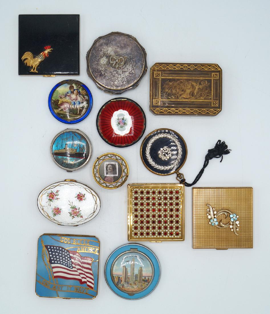 TRAY LOT 13 VINTAGE COMPACTS (1 of 5)