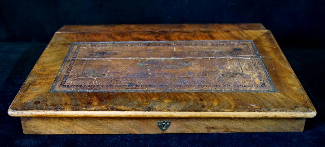 19TH C. MAHOGANY LAP DESK W/LEATHER  TOP (1 of 9)