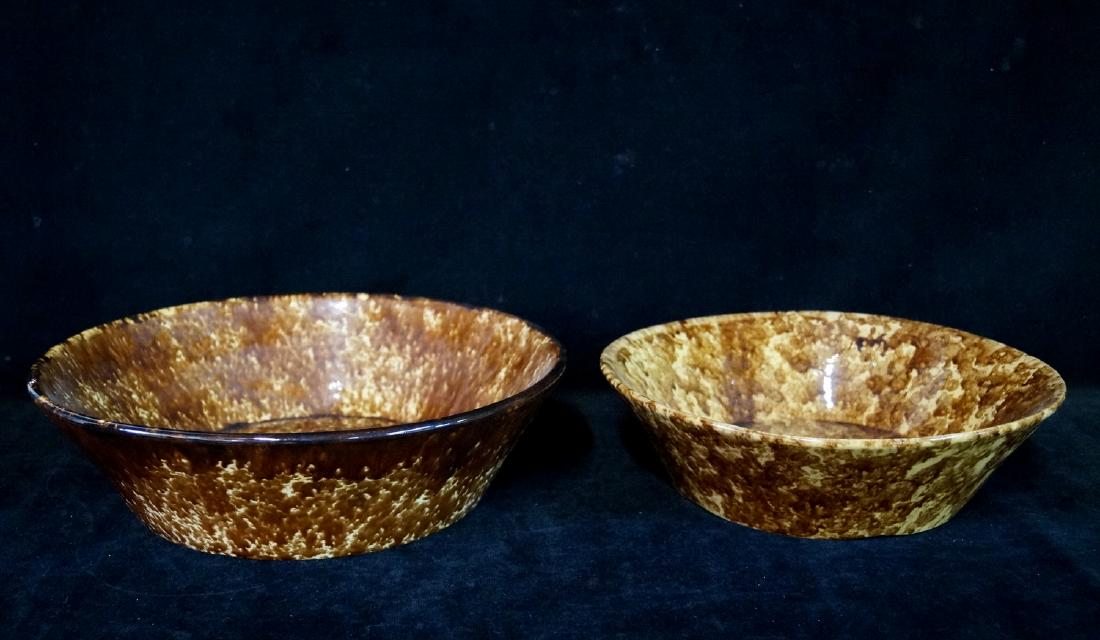 LOT 2 BENNINGTON POTTERY  BOWLS (1 of 8)