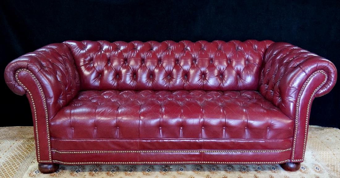 CHESTERFIELD RED LEATHER UPHOLSTERED SETTEE (1 of 6)