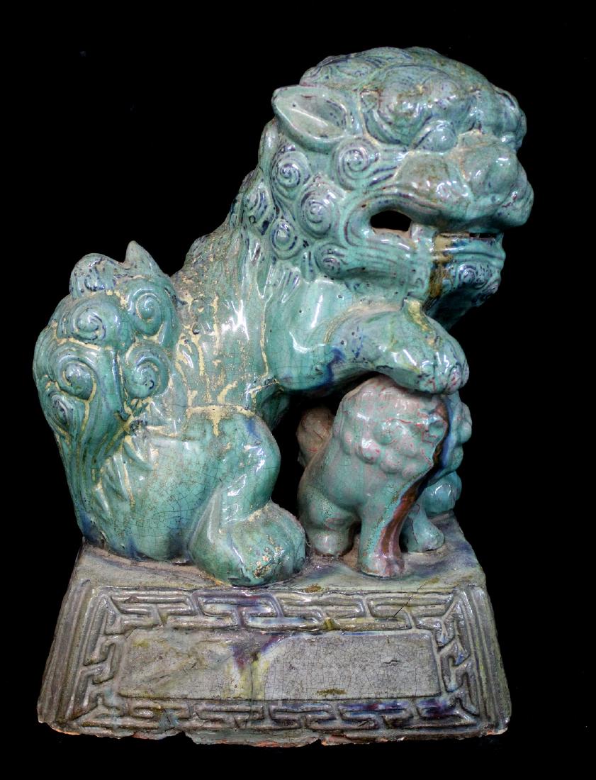 CHINESE CERAMIC FOO DOG (1 of 8)