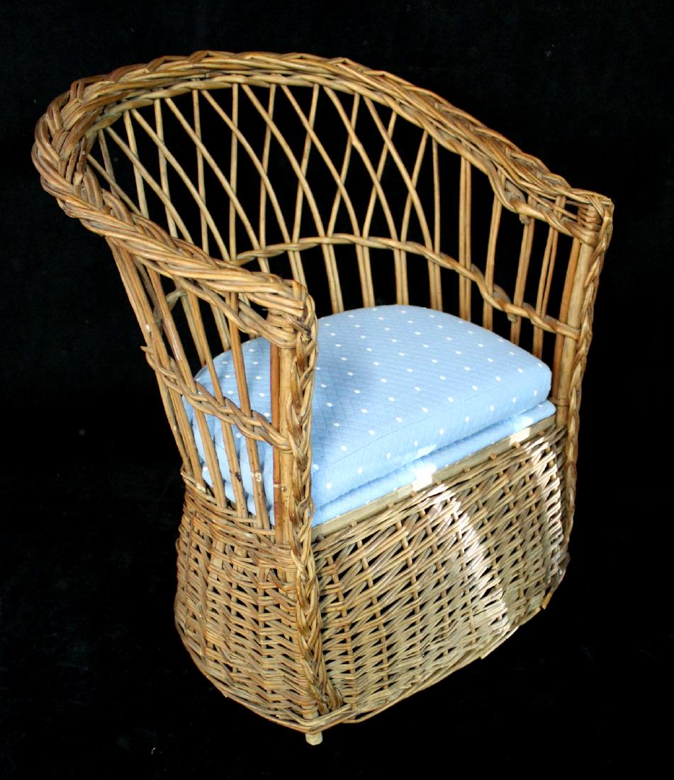 ANTHONY BARATTA: CHILDS WICKER CHAIR (1 of 6)