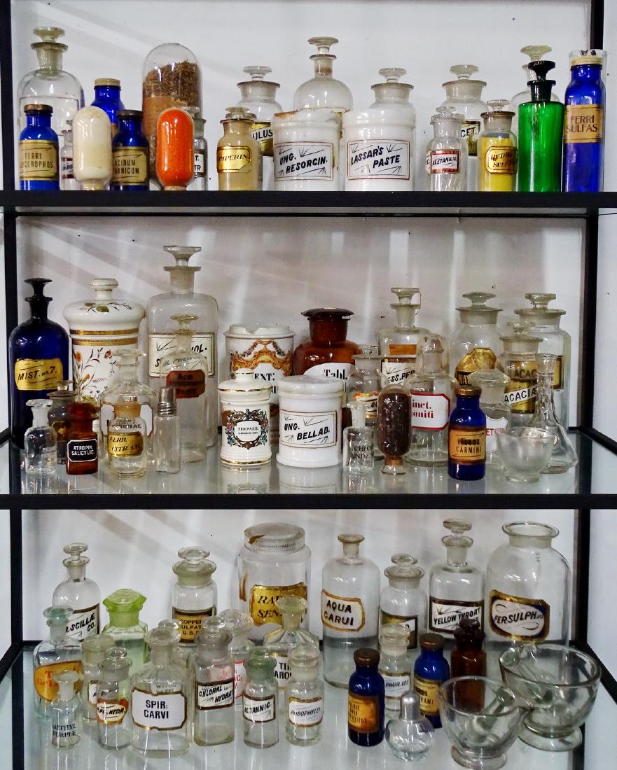 LOT APOTHECARY JARS (1 of 1)