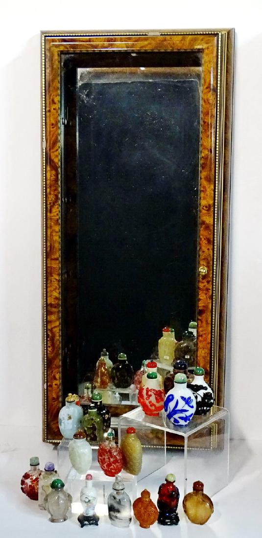 COLLECTION 20 ASIAN SNUFF BOTTLES WITH CURIO CASE (1 of 8)