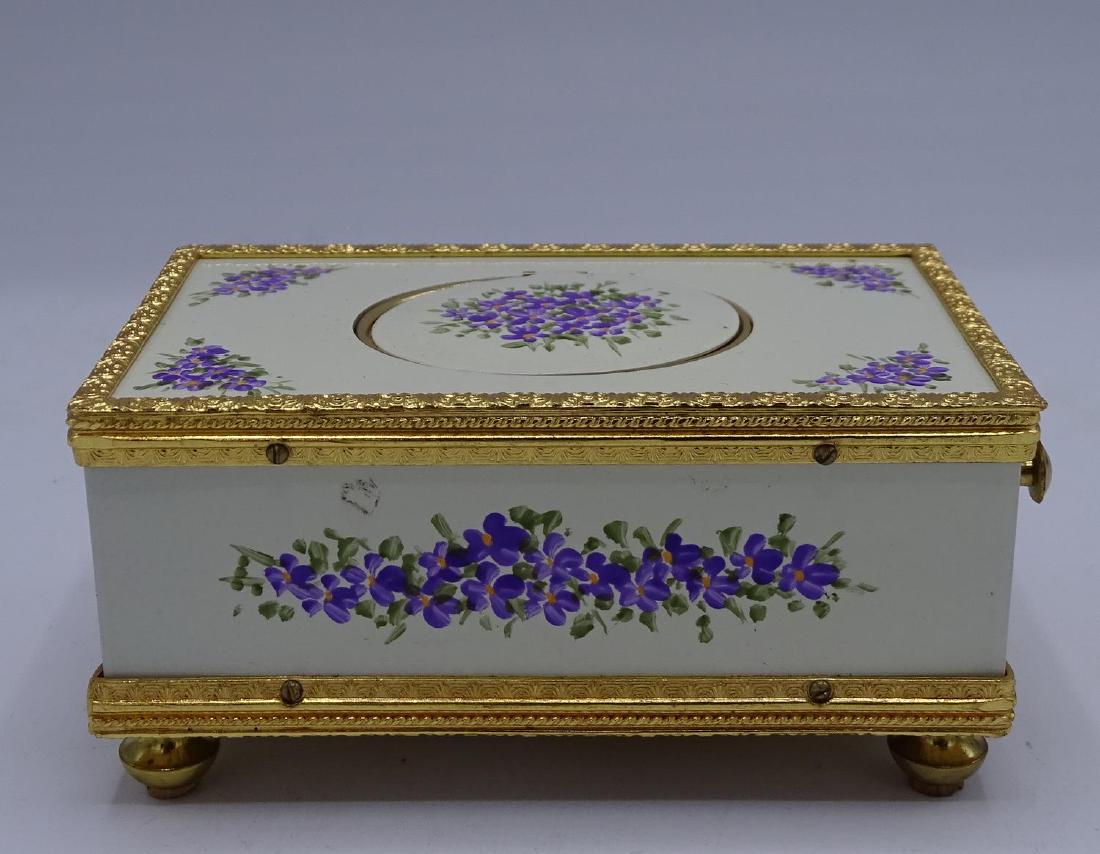 GERMAN ENAMEL ENAMEL BIRD BOX (1 of 7)