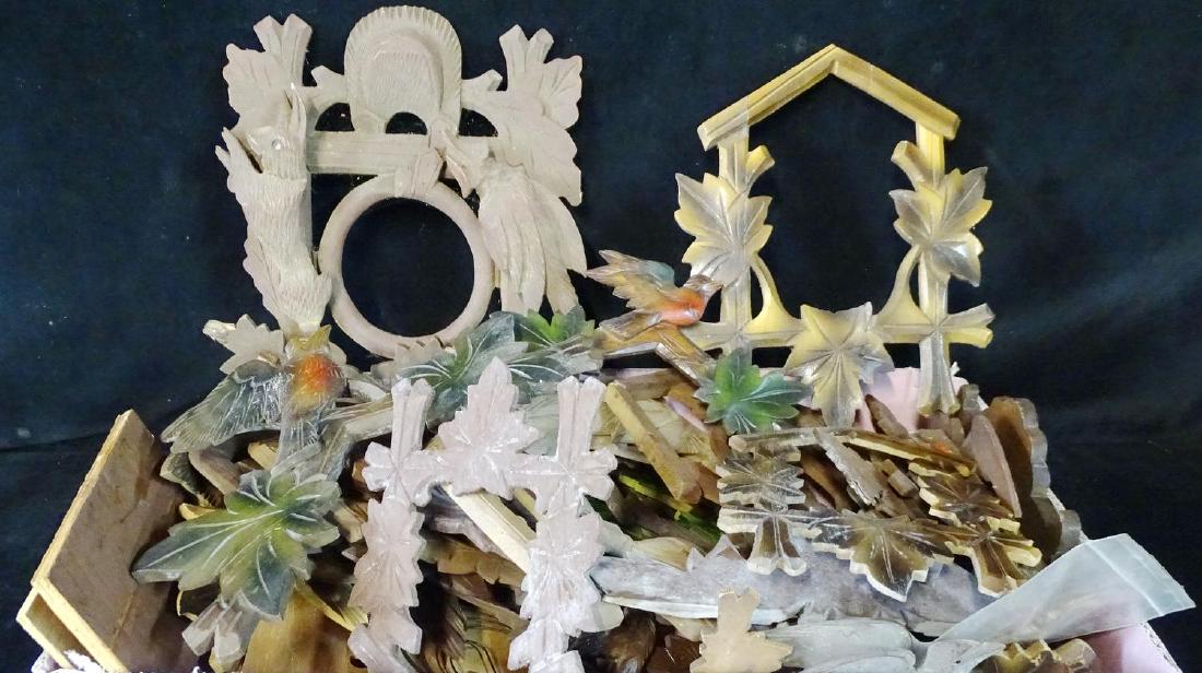 BOX CUCKOO CLOCK MOUNTS INC. BIRD 7 GAME FIGURAL: BOX CUCKOO CLOCK MOUNTS INC. BIRD 7 GAME FIGURAL 12.5" TALLEST