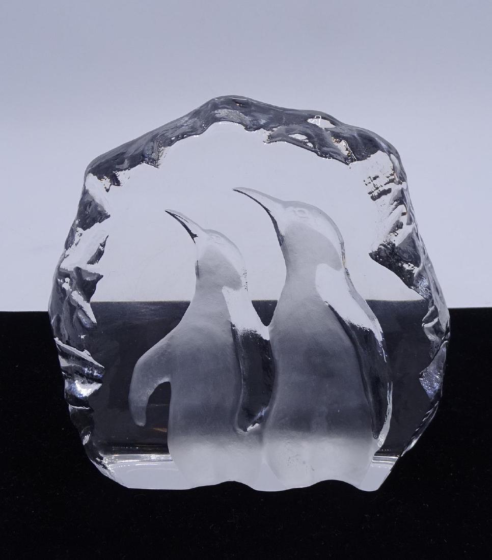 DAUM NANCY PENGUINS: DAUM NANCY PENGUINS (BITE TO BOTTOM EDGE) 5.5"H